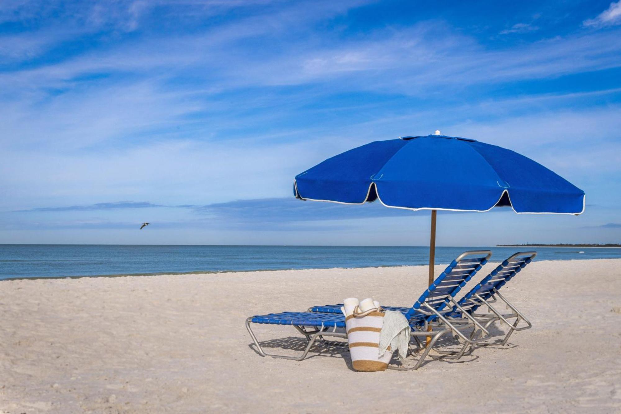 Marriott'S Crystal Shores Hotel Marco Island Exterior photo