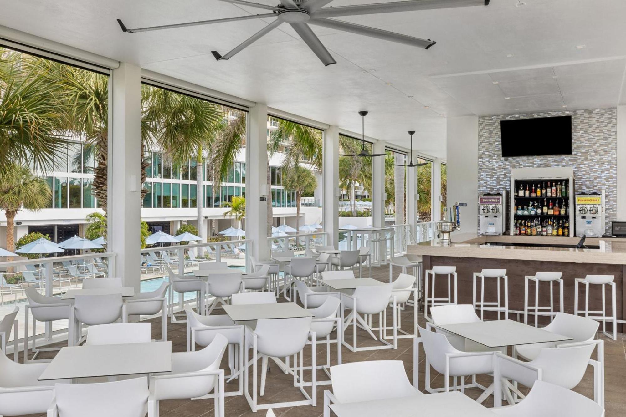 Marriott'S Crystal Shores Hotel Marco Island Exterior photo