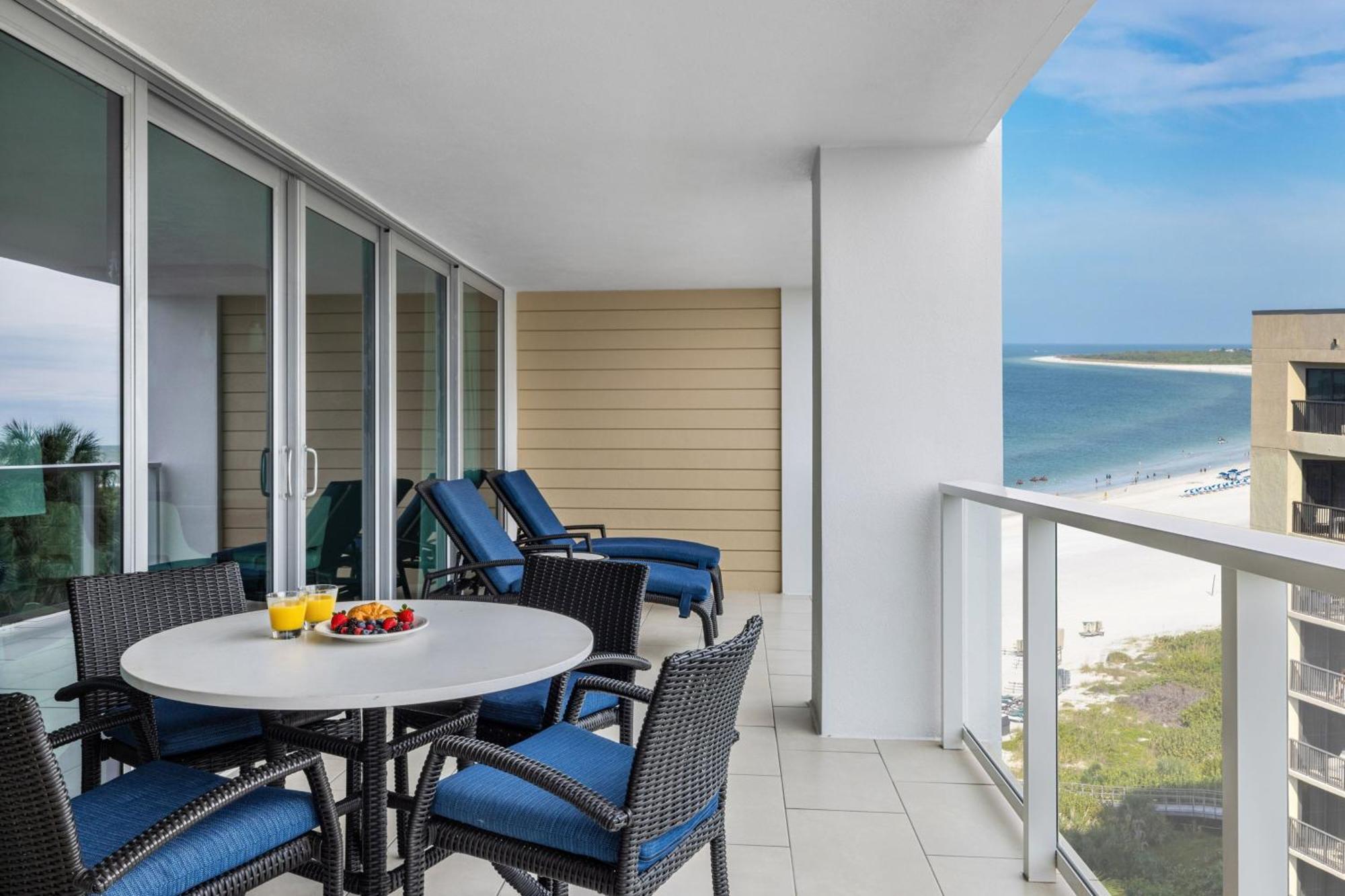 Marriott'S Crystal Shores Hotel Marco Island Exterior photo