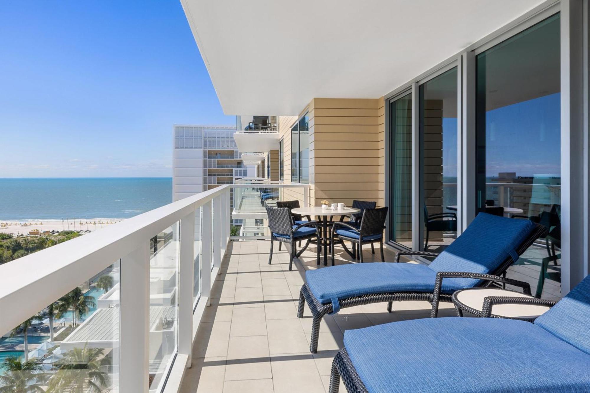 Marriott'S Crystal Shores Hotel Marco Island Exterior photo